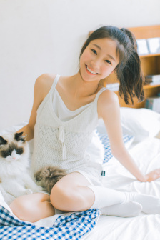 九尾狐与飞天猫